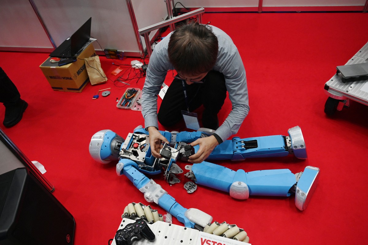 Japan Launches Global AI Robotics Research Hubs to Strengthen Tech Leadership